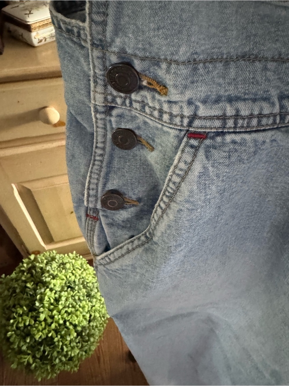 Vintage Light Blue Denim Women’s Overalls ( 1990’s) - Picture 5 of 13